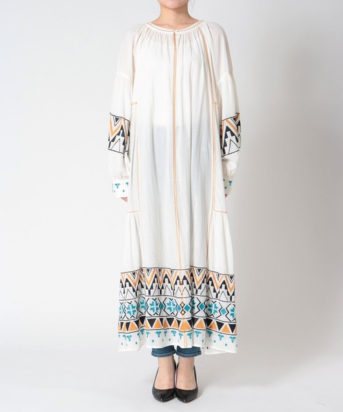 Three Four Time（ｽﾘｰﾌｫｰﾀｲﾑ）の「コットンレーヨン刺繍ワンピース（ワンピース・レディース・オフホワイト/グリーン/ネイビー・FREE）」の17枚目の写真