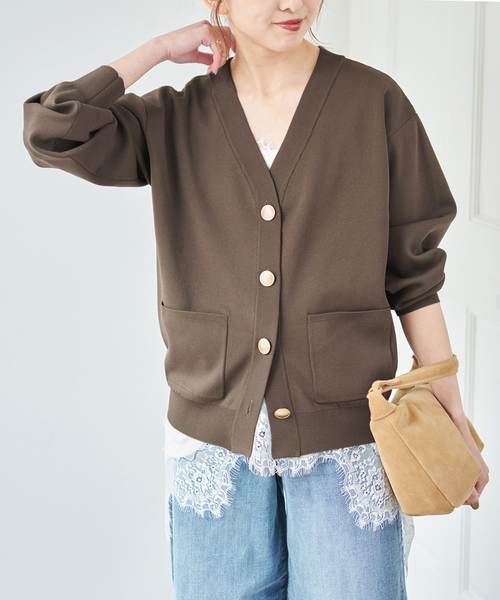 Spick & Span(スピックアンドスパン)の「《一部店舗+WEB限定》ウォッシャブルVネックカーディガン(カーディガン/ボレロ・レディース・ブラック/ブラウン/ホワイト/ネイビー・FREE)」の3枚目の写真