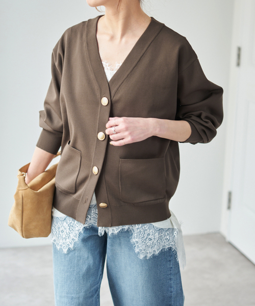 Spick & Span(スピックアンドスパン)の「《一部店舗+WEB限定》ウォッシャブルVネックカーディガン(カーディガン/ボレロ・レディース・ブラック/ブラウン/ホワイト/ネイビー・FREE)」の19枚目の写真