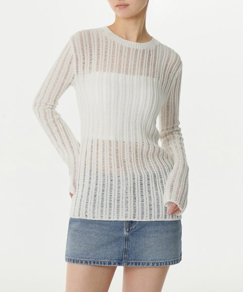 MUSINSA STANDARD WOMAN（ムシンサスタンダードウーマン）の「ウィメンズフラットヤーンバーティカルクロシェクルーネックニット[アイボリー]（ニット/セーター・レディース・その他・SMALL/MEDIUM/LARGE/X-SMALL）」の4枚目の写真