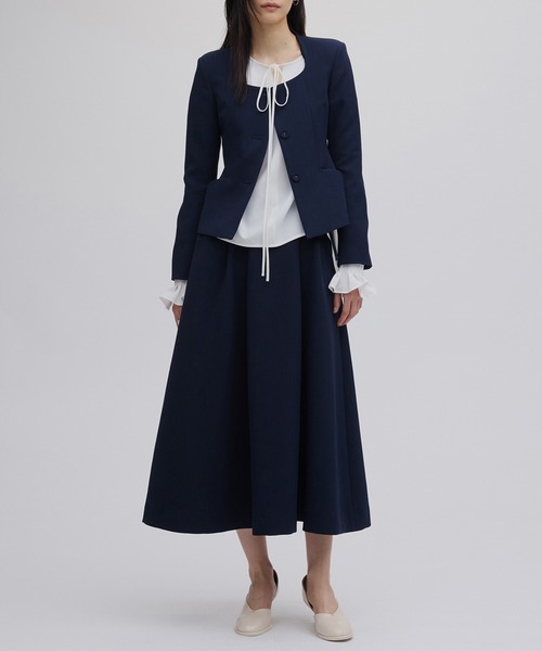 Ameri（アメリ）の「2WAY SQUARE NECK CROP JACKET（ノーカラージャケット・レディース・ネイビー/グレー・MEDIUM/SMALL/X-SMALL）」の10枚目の写真
