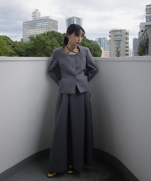 2WAY SQUARE NECK CROP JACKET（ノーカラージャケット）｜Ameri