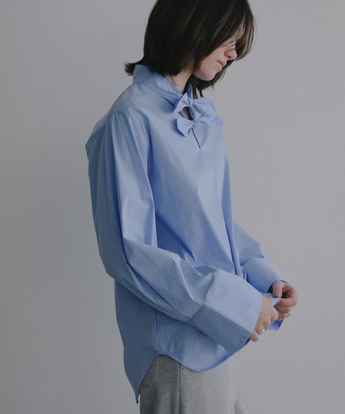 MANOF(マノフ)の「DOUBLE BOW DESIGN SHIRT(シャツ/ブラウス・レディース・ストライプ/ブラック/ホワイト・F)」の19枚目の写真