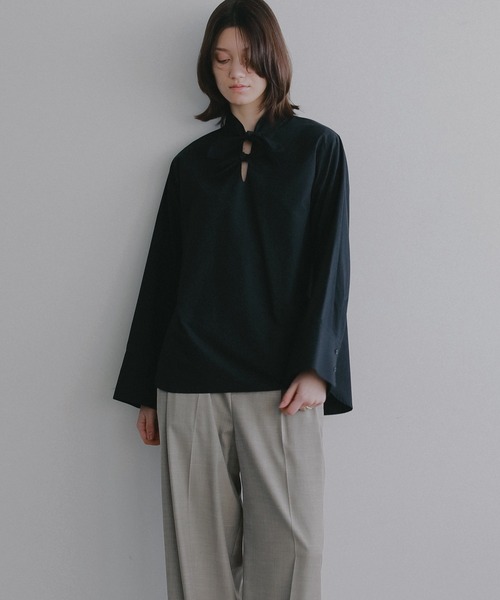 MANOF(マノフ)の「DOUBLE BOW DESIGN SHIRT(シャツ/ブラウス・レディース・ストライプ/ブラック/ホワイト・F)」の22枚目の写真