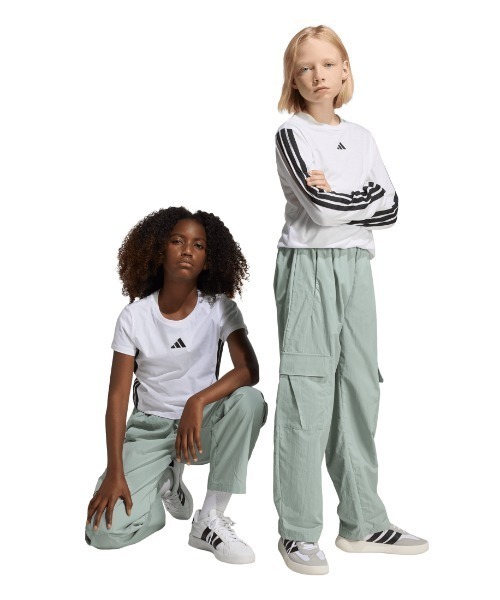 adidas(アディダス)の「アディダス adidas フューチャー アイコン カーゴ O字型 ロング レングス パンツ(カーゴパンツ・キッズ・ブラック/グリーン・120cm/130cm/140cm/150cm/160cm)」の10枚目の写真