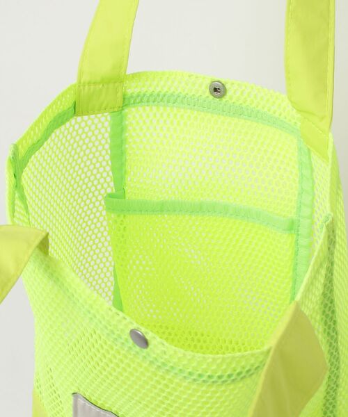 FRUIT OF THE LOOM(フルーツオブザルーム)の「【FRUIT OF THE LOOM/フルーツオブザルーム】MESH TOTE BAG M / メッシュトートバッグM(トートバッグ・レディース・ブラック/ベージュ/イエロー/ミント/ネイビー・FREE)」の8枚目の写真