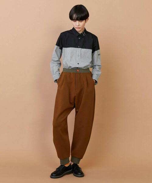 FRAPBOIS(フラボア)の「ライトスウェット(その他パンツ・レディース・ネイビー/ブラウン・1/2)」の18枚目の写真