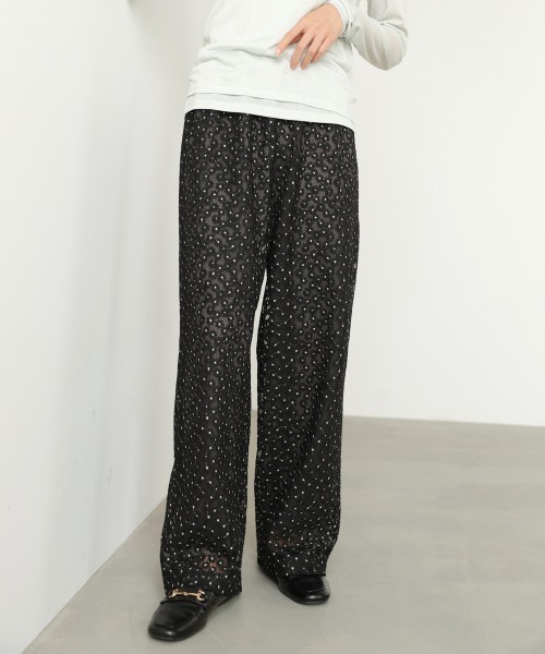 Bab（バブ）の「【選べるサイズ展開】刺繍フラワーパンツ（その他パンツ・レディース・ブラック/オフホワイト・S/M）」の21枚目の写真