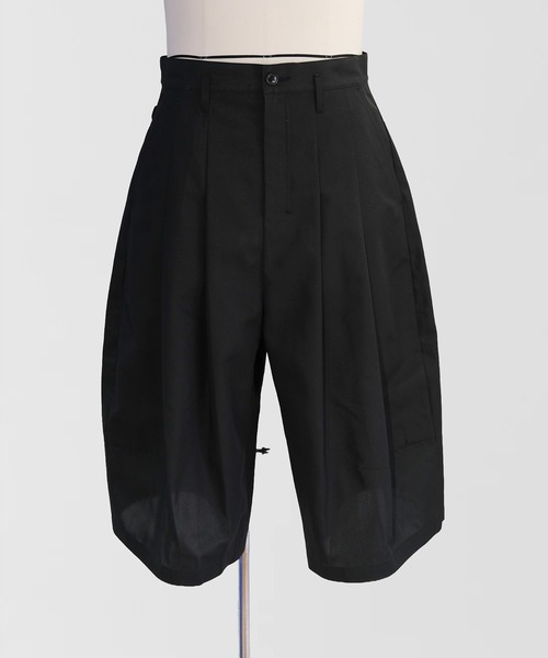 SHINYAKOZUKA（シンヤコヅカ）の「BAGGY SHORTS(ISSUE#8)（その他パンツ・メンズ・Beige/ブラック・SMALL/LARGE/MEDIUM）」の2枚目の写真