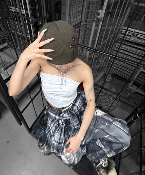 Never mind the XU(ネバーマインドザエックスユー)の「【Never mind the XU】rhinestone tubetops / 【ネバーマインド ザ エックスユー】ラインストーンチューブトップス(チューブトップ・レディース・ホワイト/ブラック・ONE SIZE)」の10枚目の写真