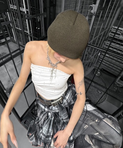Never mind the XU(ネバーマインドザエックスユー)の「【Never mind the XU】rhinestone tubetops / 【ネバーマインド ザ エックスユー】ラインストーンチューブトップス(チューブトップ・レディース・ホワイト/ブラック・ONE SIZE)」の11枚目の写真