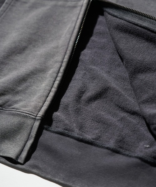 THRIFTY LOOK(スリフティールック)の「TRIFTY LOOK スリフティールック / EMBROIDERY ZIP-UP PARKA(パーカー・メンズ・ブラック/グレー・MEDIUM/LARGE/SMALL)」の7枚目の写真