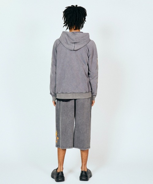 THRIFTY LOOK(スリフティールック)の「TRIFTY LOOK スリフティールック / EMBROIDERY ZIP-UP PARKA(パーカー・メンズ・ブラック/グレー・MEDIUM/LARGE/SMALL)」の22枚目の写真