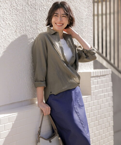 J.PRESS Ladies(J.プレス レディス)の「【レイヤードスタイルに】スムースジャージー ノースリーブ カットソー(Tシャツ/カットソー・レディース・ブラック系/ホワイト系/ライトグレー系・SMALL)」の4枚目の写真