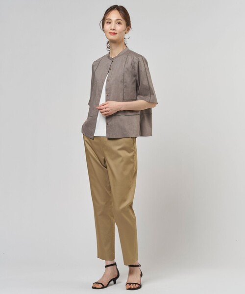 J.PRESS Ladies(J.プレス レディス)の「【レイヤードスタイルに】スムースジャージー ノースリーブ カットソー(Tシャツ/カットソー・レディース・ブラック系/ホワイト系/ライトグレー系・SMALL)」の17枚目の写真