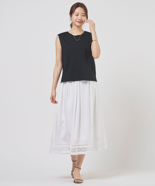 J.PRESS Ladies(J.プレス レディス)の「【レイヤードスタイルに】スムースジャージー ノースリーブ カットソー(Tシャツ/カットソー・レディース・ブラック系/ホワイト系/ライトグレー系・SMALL)」の22枚目の写真