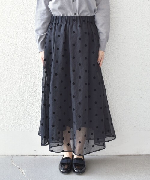 SHIPS Colors(シップス カラーズ)の「SHIPS Colors:〈手洗い可能〉シアー フロッキー ドット フレア スカート◇(スカート・レディース・ブラック/オフホワイト・ONE SIZE)」の13枚目の写真