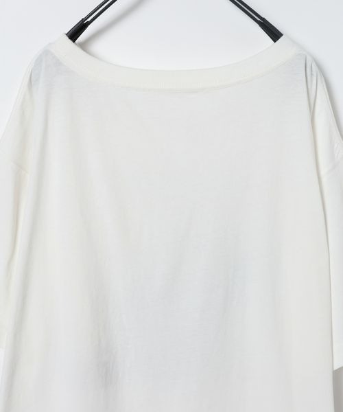 JEANASIS（ジーナシス）の「【選べる着丈】brightフォトコラージュボートネックプリントTEE/668750（Tシャツ/カットソー・レディース・ブラック/ホワイト/チャコールグレー・SMALL/LARGE）」の18枚目の写真