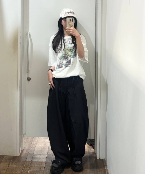 JEANASIS(ジーナシス)の「【選べる着丈】brightフォトコラージュボートネックプリントTEE/668750(Tシャツ/カットソー・レディース・ブラック/ホワイト/チャコールグレー・SMALL/LARGE)」の10枚目の写真
