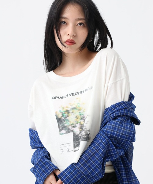 JEANASIS(ジーナシス)の「【選べる着丈】brightフォトコラージュボートネックプリントTEE/668750(Tシャツ/カットソー・レディース・ブラック/ホワイト/チャコールグレー・SMALL/LARGE)」の15枚目の写真