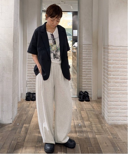 JEANASIS(ジーナシス)の「【選べる着丈】brightフォトコラージュボートネックプリントTEE/668750(Tシャツ/カットソー・レディース・ブラック/ホワイト/チャコールグレー・SMALL/LARGE)」の7枚目の写真