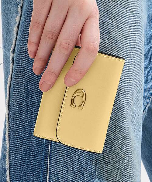エッセンシャル カード ホルダー ウォレット（財布）｜COACH（コーチ