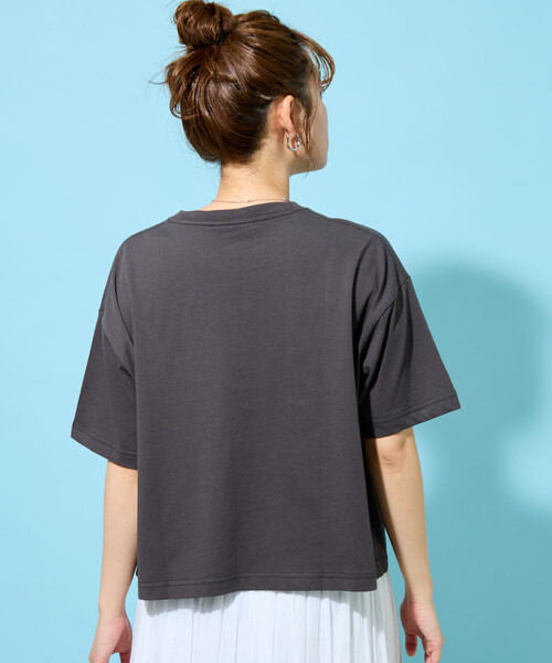 FREAK'S STORE(フリークスストア)の「限定展開 KELTY × FREAK'S STORE/ケルティ 別注 ショート 半袖 Tシャツ(接触冷感・吸水速乾・UVカット・遮熱)(Tシャツ/カットソー・レディース・オリーブ/ブラック/オフホワイト/グレー/ピンク/チャコール/ベージュ・フリ-)」の17枚目の写真