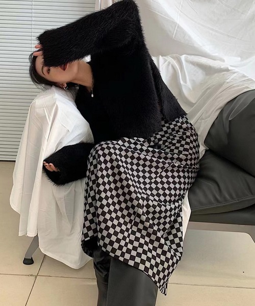 Songe(ソンジュ)の「ショート丈シャギーソフトニット(ニット/セーター・レディース・カーキ/エメラルド/ブラック/ホワイト・FREE)」の14枚目の写真