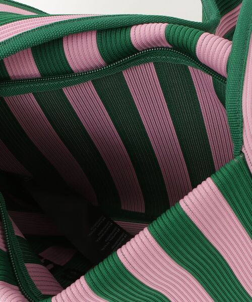marimekko(マリメッコ)の「Merirosvo / Knitted Shoulderbag(ショルダーバッグ・レディース・ブルー/ピンク系その他・FREE)」の14枚目の写真