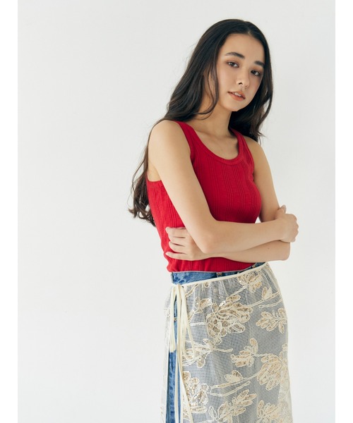 Ungrid（アングリッド）の「ランダムテレコタンクトップ（Tシャツ/カットソー・レディース・オフホワイト/チャコールグレー/ブルー/レッド/モカ/パープル・FREE）」の9枚目の写真