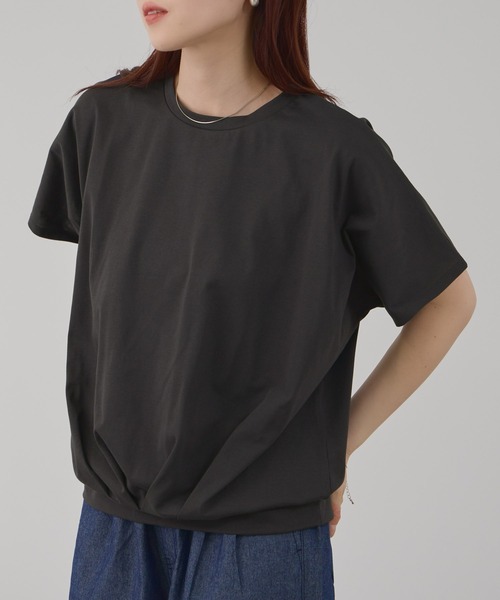 Mac-House(マックハウス)の「FreeNature クルーネック ドルマンTシャツ(Tシャツ/カットソー・レディース・チャコールグレー/グレイッシュベージュ/ホワイト/イエロー・M/L)」の8枚目の写真