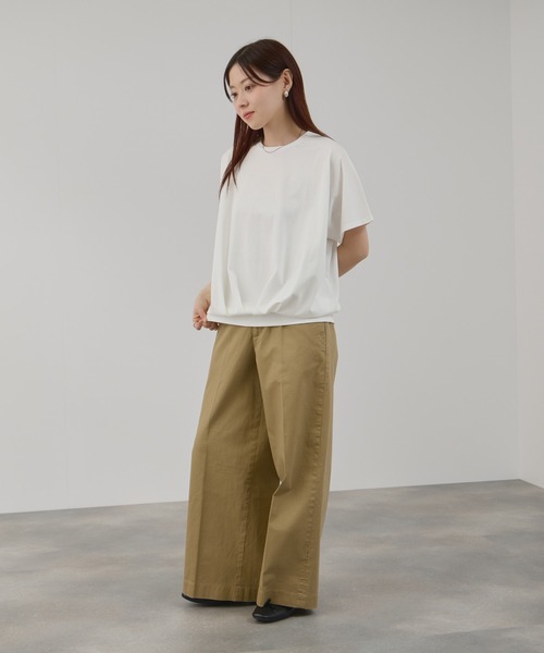 Mac-House(マックハウス)の「FreeNature クルーネック ドルマンTシャツ(Tシャツ/カットソー・レディース・チャコールグレー/グレイッシュベージュ/ホワイト/イエロー・M/L)」の7枚目の写真