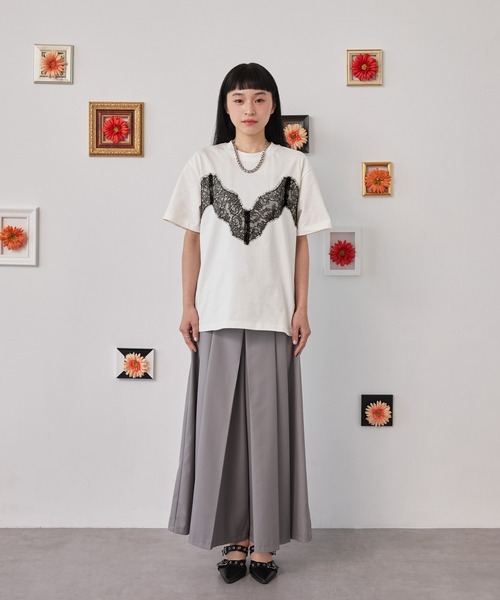 ELUNIS(エルニス)の「レースドッキングTシャツ(Tシャツ/カットソー・レディース・ホワイト/ブラック/レッド・FREE)」の14枚目の写真