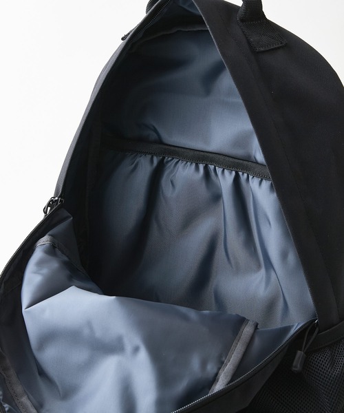 Dickies(ディッキーズ)の「【DICKIES/ディッキーズ】ホールドベルトデイバッグ 容量約26L(バックパック/リュック・メンズ・ブラック・FREE)」の19枚目の写真