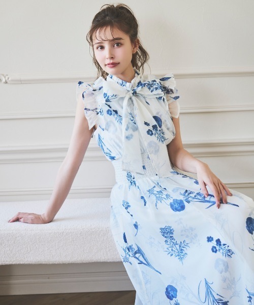 SWINGLE（スウィングル）の「【3/28(Sat)発売】シアーボタニカルフラワーワンピース（ワンピース・レディース・ホワイト系その他/ブルー系その他/パープル系その他・FREE）」の3枚目の写真