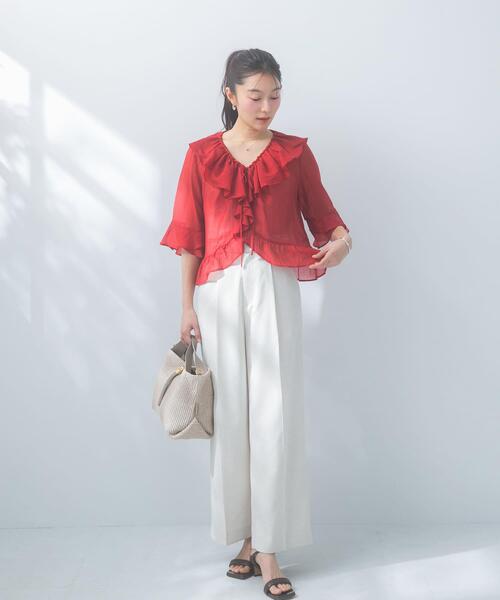 URBAN RESEARCH ROSSO WOMEN(アーバンリサーチ ロッソ)の「シアーフリルブラウス(シャツ/ブラウス・レディース・ネイビー/レッド/オフホワイト・FREE)」の4枚目の写真