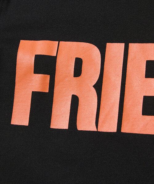 FREAK'S STORE(フリークスストア)の「限定展開 VLONE/ヴィーロン CLASSIC LOGO-FRIENDS TEE(Tシャツ/カットソー・メンズ・ブラック/ブラック系その他・X-LARGE/LARGE/MEDIUM)」の6枚目の写真