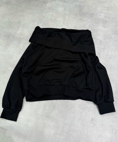 Never mind the XU / Chikashitsu+(ネバーマインド ザ エックスユー / チカシツプラス)の「【nmtc+】2way hood off-shoulder sweat shirts / 【エヌエムティーシープラス】ツーウェイフードオフショルダースウェットシャツ <着用動画あり>(スウェット・レディース・ブラック/グレー・ONE SIZE)」の16枚目の写真