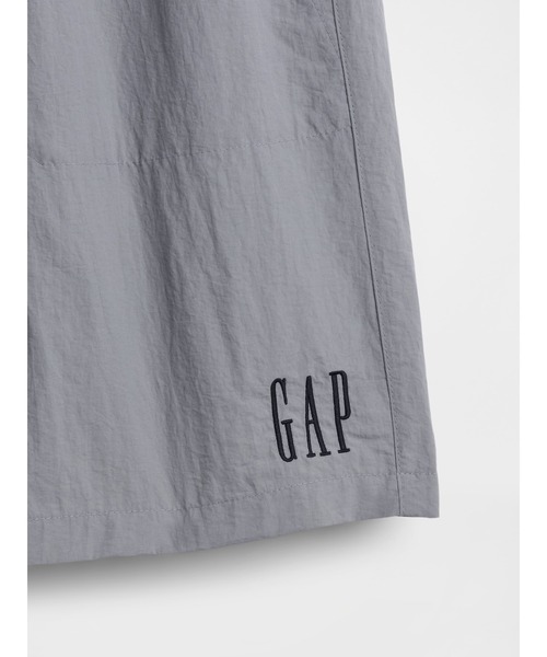 GAP(ギャップ)の「リサイクル100% 7インチ ナイロンショートパンツ(その他パンツ・メンズ・グレー/ブラック/ベージュ/ピンク・XS/XL/L/M/S)」の21枚目の写真