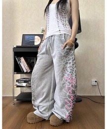 HEART BADGE CAMO SWEAT PANTS（スウェットパンツ）｜APEE BY A