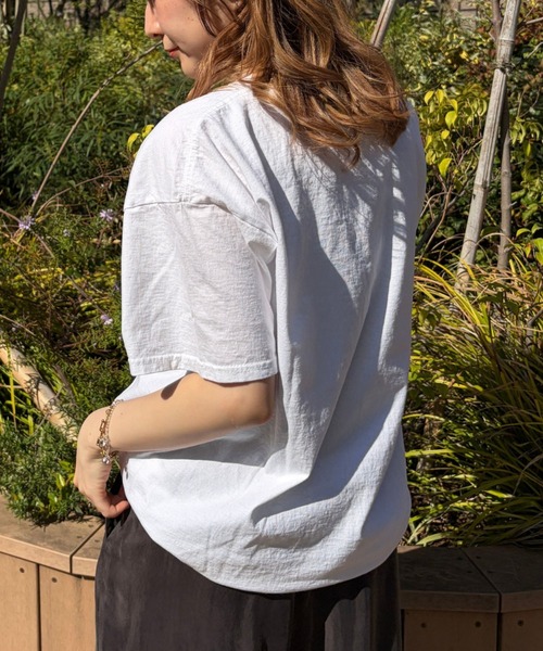 byeA.（バイエー）の「【byeA./バイエー】Peach TEE/ロゴTシャツ（Tシャツ/カットソー・レディース・ブラック/ホワイト・フリー）」の6枚目の写真