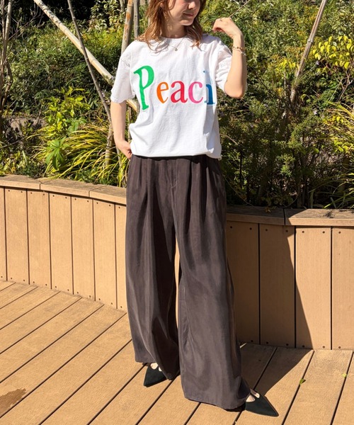 byeA.（バイエー）の「【byeA./バイエー】Peach TEE/ロゴTシャツ（Tシャツ/カットソー・レディース・ブラック/ホワイト・フリー）」の15枚目の写真