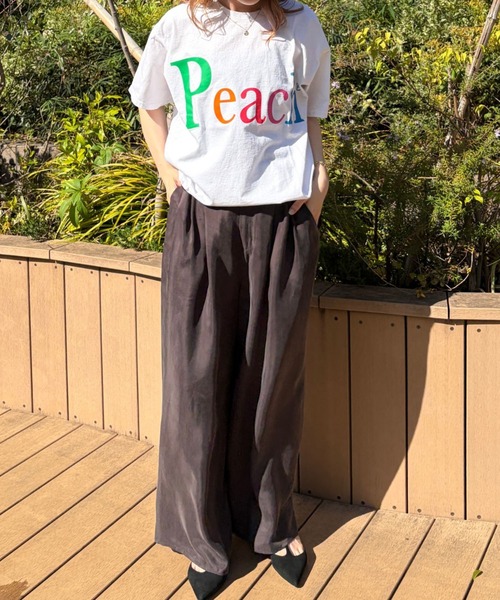 byeA.（バイエー）の「【byeA./バイエー】Peach TEE/ロゴTシャツ（Tシャツ/カットソー・レディース・ブラック/ホワイト・フリー）」の17枚目の写真