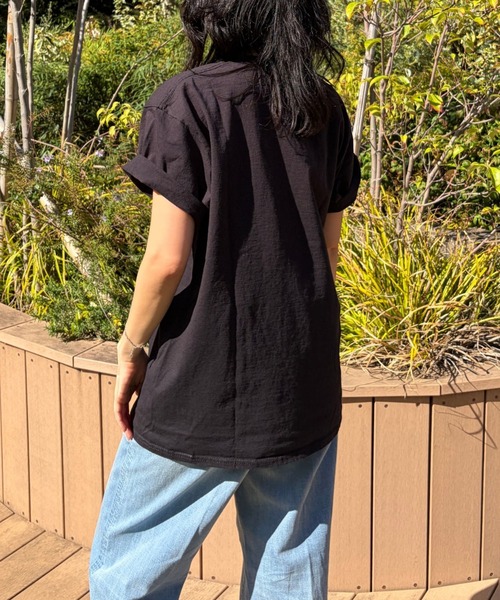 byeA.（バイエー）の「【byeA./バイエー】Peach TEE/ロゴTシャツ（Tシャツ/カットソー・レディース・ブラック/ホワイト・フリー）」の12枚目の写真