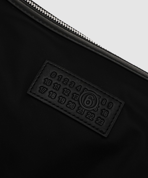MM6 Maison Margiela（ｴﾑｴﾑｼｯｸｽ ﾒｿﾞﾝ ﾏﾙｼﾞｪﾗ）の「BORSA TRACOLLA（ショルダーバッグ・レディース・その他・UNI）」の4枚目の写真