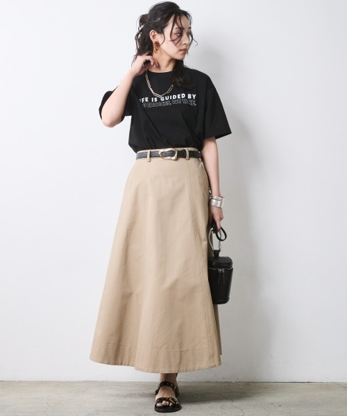 CHIC STYLE(シックスタイル)の「綿100%バックロゴプリントTシャツ<大きいサイズ有>シックスタイル(Tシャツ/カットソー・レディース・オフホワイト/ブラック・M/L/LL/3L/4L/5L)」の8枚目の写真