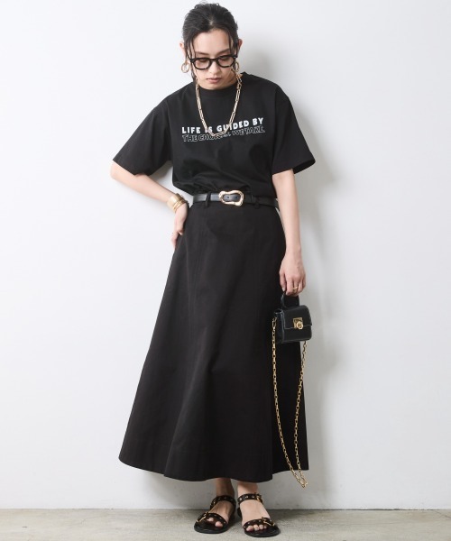 CHIC STYLE(シックスタイル)の「綿100%バックロゴプリントTシャツ<大きいサイズ有>シックスタイル(Tシャツ/カットソー・レディース・オフホワイト/ブラック・M/L/LL/3L/4L/5L)」の9枚目の写真