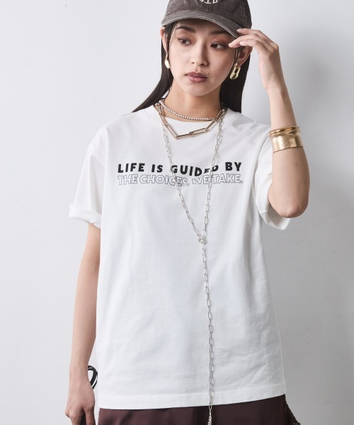 CHIC STYLE(シックスタイル)の「綿100%バックロゴプリントTシャツ<大きいサイズ有>シックスタイル(Tシャツ/カットソー・レディース・オフホワイト/ブラック・M/L/LL/3L/4L/5L)」の13枚目の写真