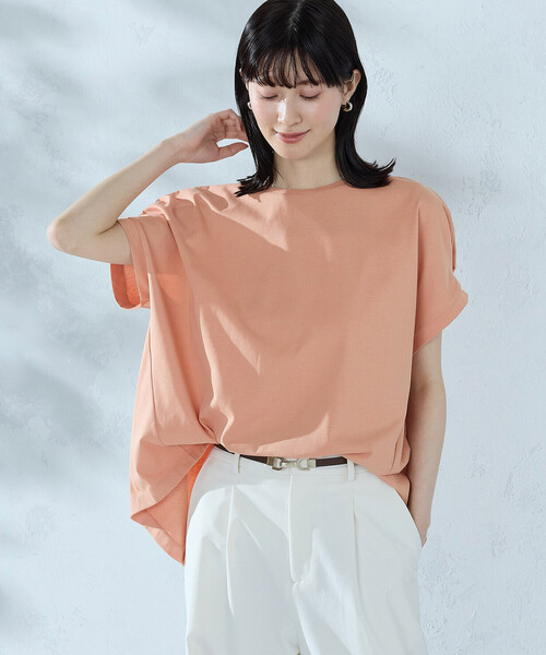 COMME CA ISM(コムサイズム)の「【接触冷感】バックタック Tシャツ(Tシャツ/カットソー・レディース・ネイビー/ブラック/ライトグレー/ホワイト/オレンジ・LARGE/MEDIUM)」の5枚目の写真