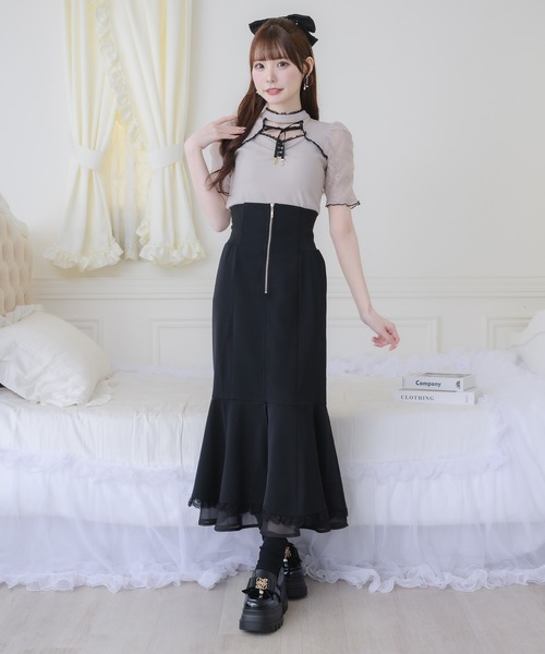 couture BY ROJITA（クチュールバイロジータ）の「デコルテ開きリボンテレコトップス（Tシャツ/カットソー・レディース・ホワイト/ピンクベージュ/ブラック・FREE）」の16枚目の写真